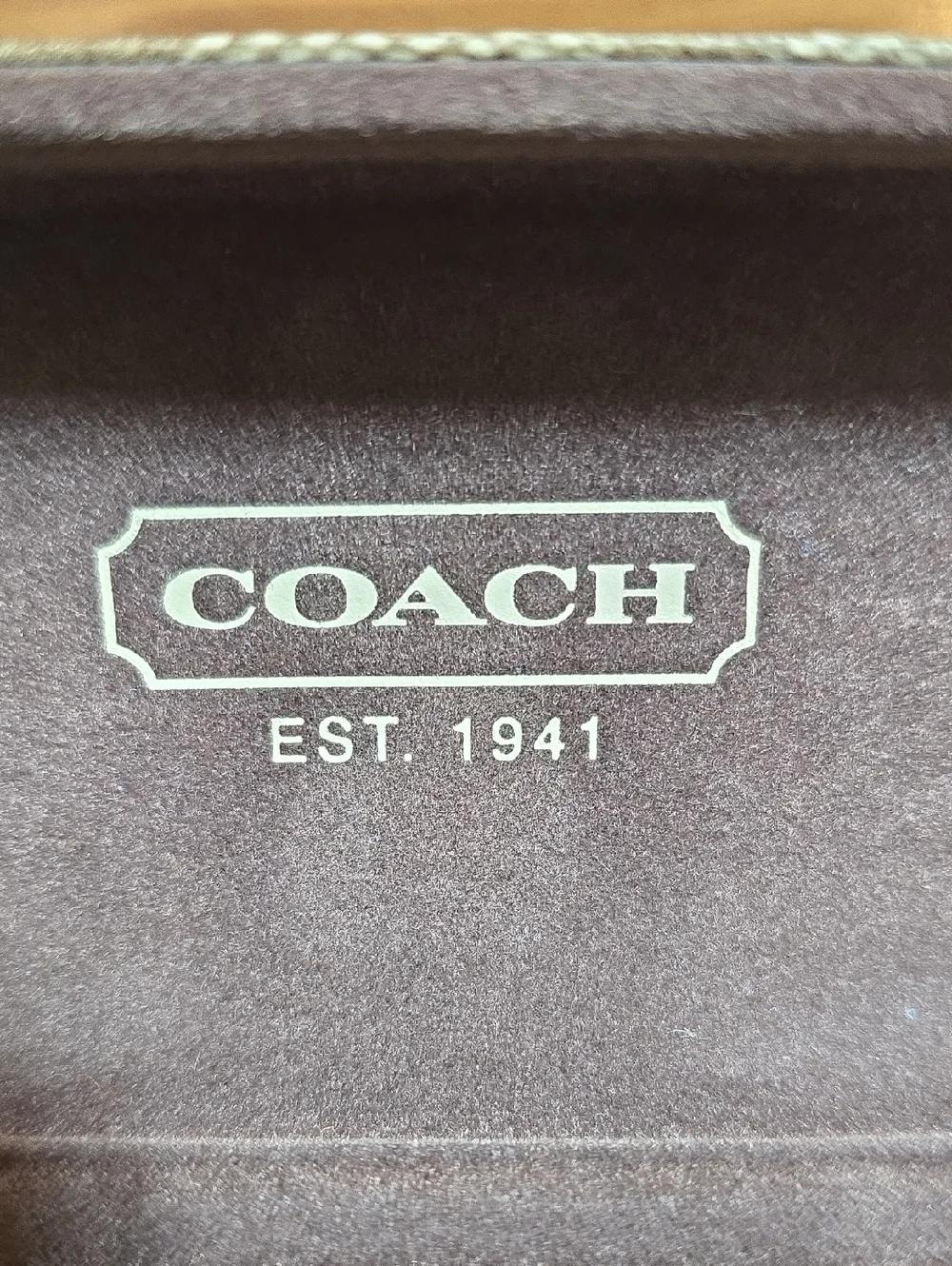 COACH Signature Tan Brown Hard Clamshell Eye Glass Sun Glasses Case